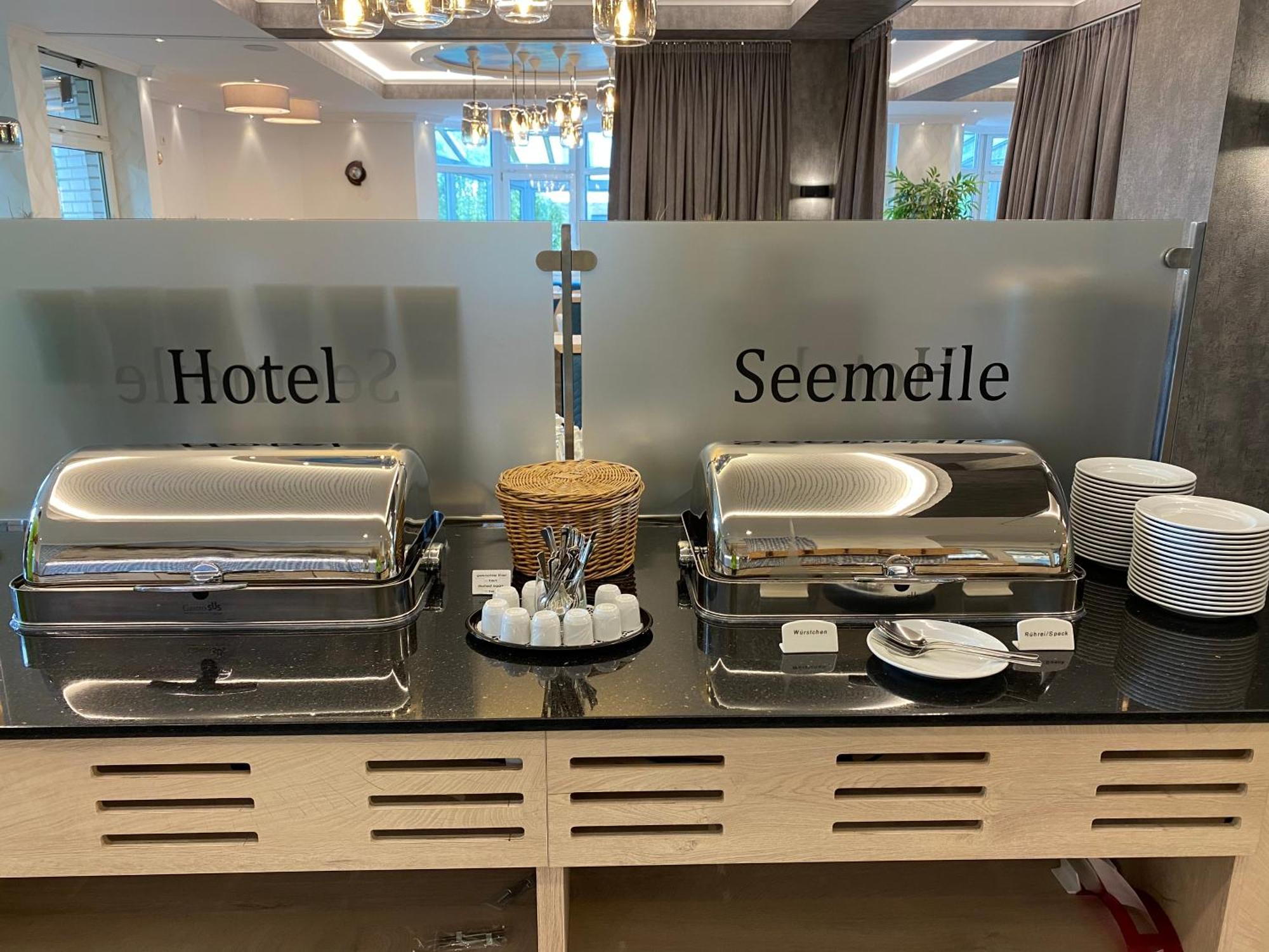 Hotel Seemeile كوكسهافن المظهر الخارجي الصورة