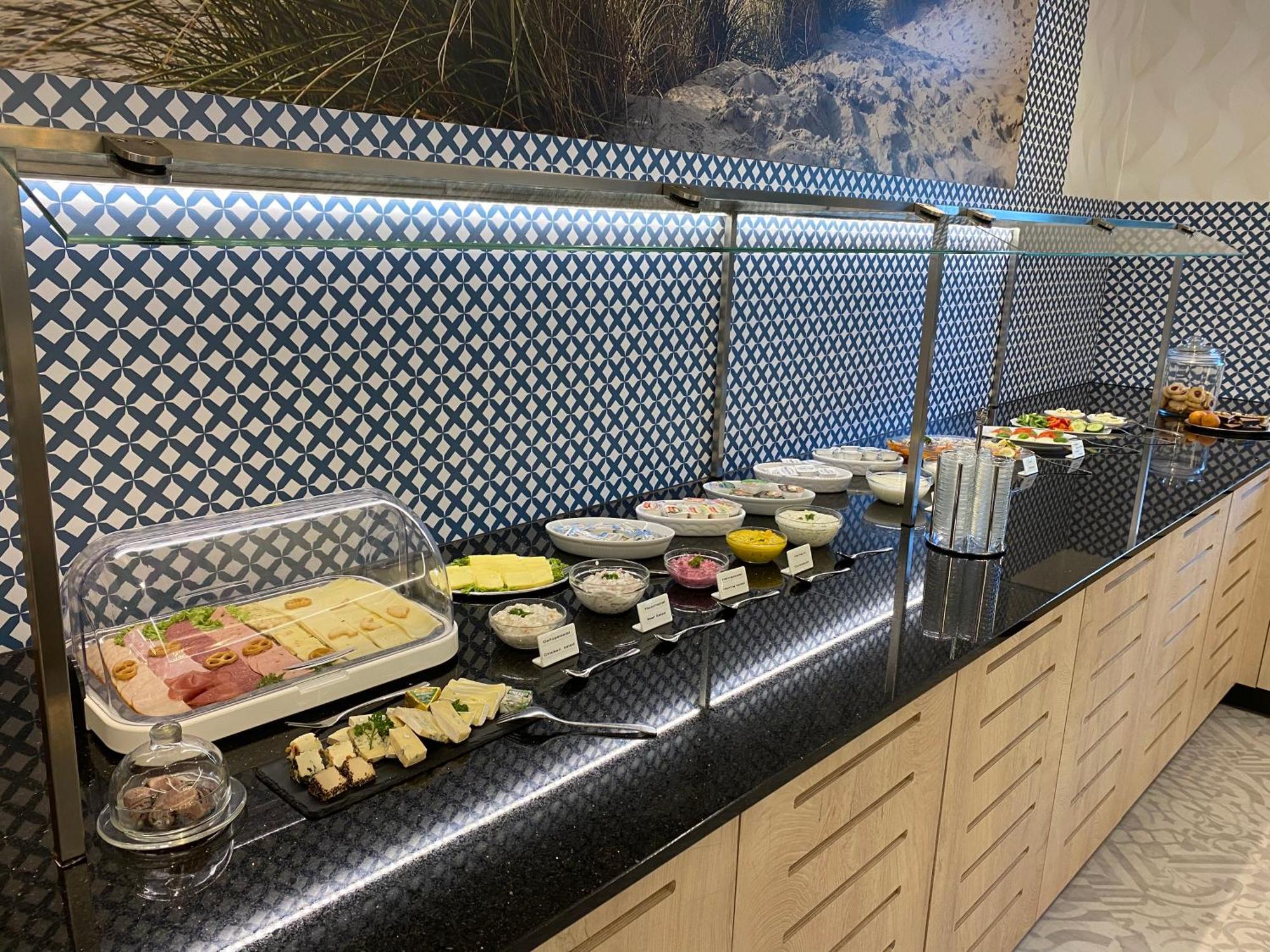Hotel Seemeile كوكسهافن المظهر الخارجي الصورة