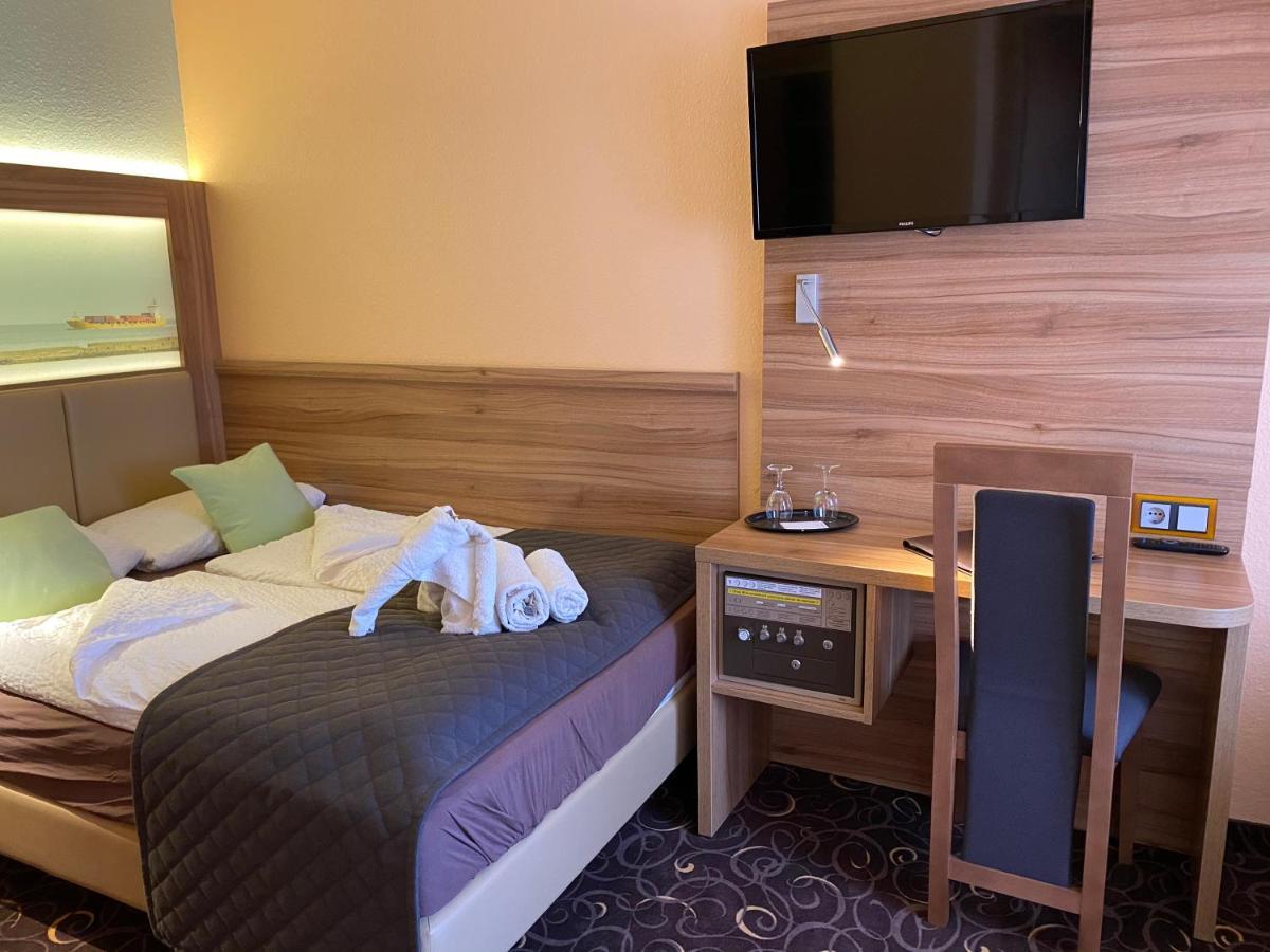 Hotel Seemeile كوكسهافن المظهر الخارجي الصورة